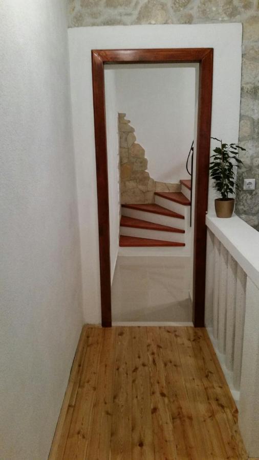 Marivo Daire Dugi Rat Dış mekan fotoğraf