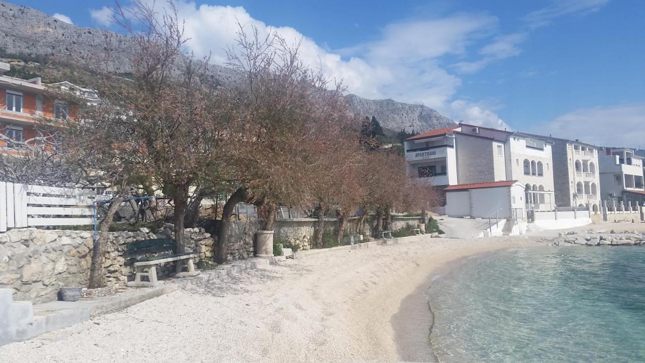 Marivo Daire Dugi Rat Dış mekan fotoğraf